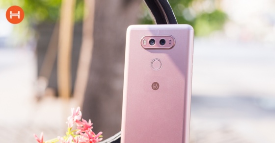 Cận cảnh LG V20: Smartphone có nhiều tính năng giải trí cao cấp. Camera góc siêu rộng.