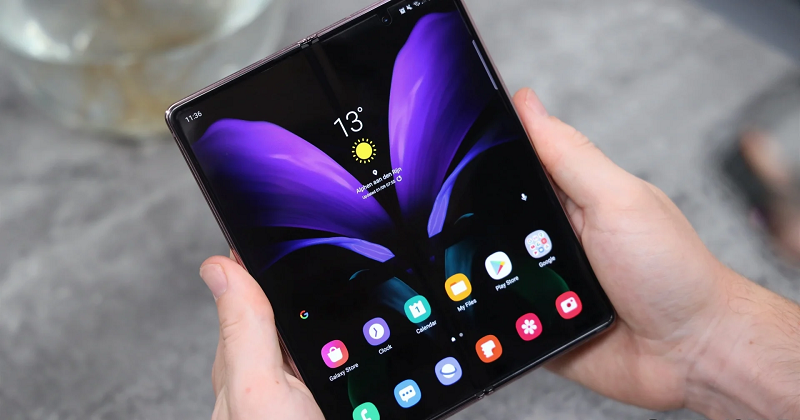 Đánh giá Samsung Galaxy Z Fold 2 : Mở đường cho một kỷ nguyên mới