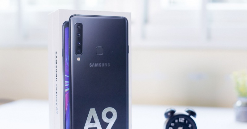 Đập hộp Galaxy A9 2018 chính hãng: Smartphone 4 camera sau đầu tiên