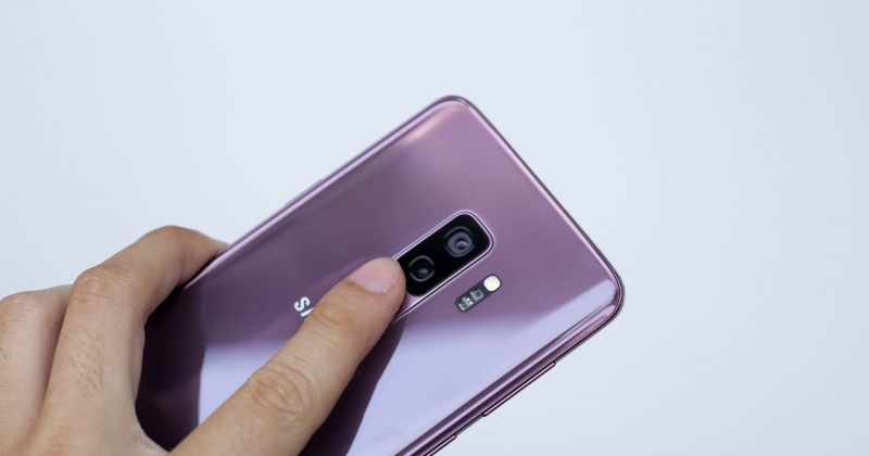 Trên tay Galaxy S9+ phiên bản màu Lilac Purple đẹp đến nao lòng